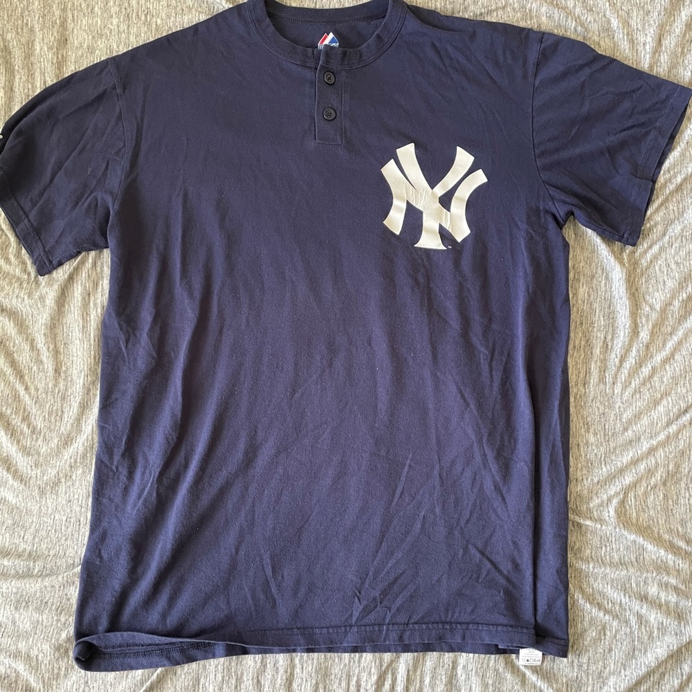 NY Yankees Two Button Tunic Tee Shirt Jersey
